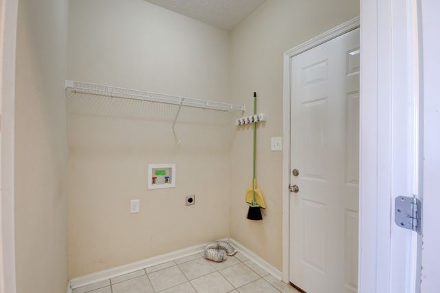 1625 Apache Way, Clarksville, TN 37042