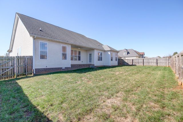 1625 Apache Way, Clarksville, TN 37042