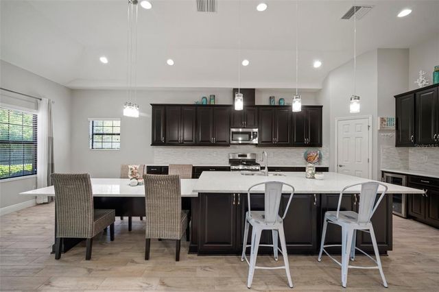 6307 SALT CREEK AVENUE, Apollo Beach, FL 33572