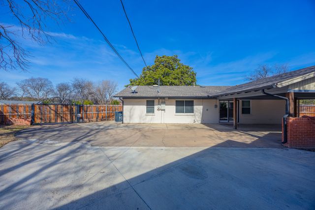 3517 Slade Boulevard, Fort Worth, TX 76116