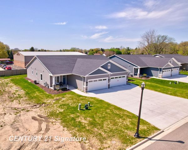 4073 Woodburn Court, Saginaw Twp, MI 48603