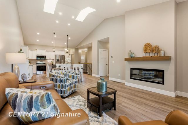 4073 Woodburn Court, Saginaw Twp, MI 48603
