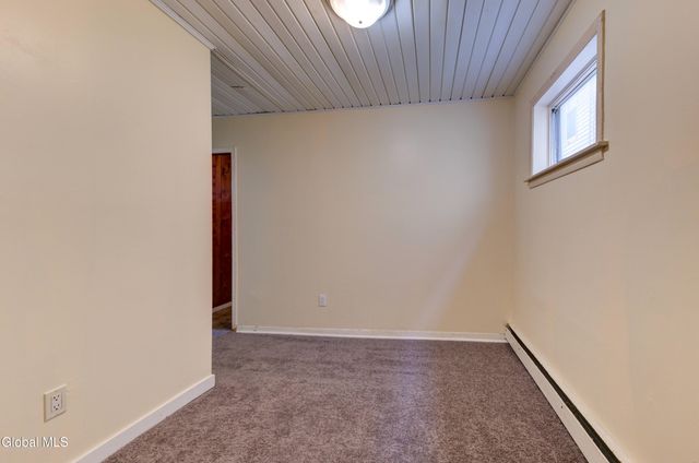 609 McClellan Street, Schenectady, NY 12304