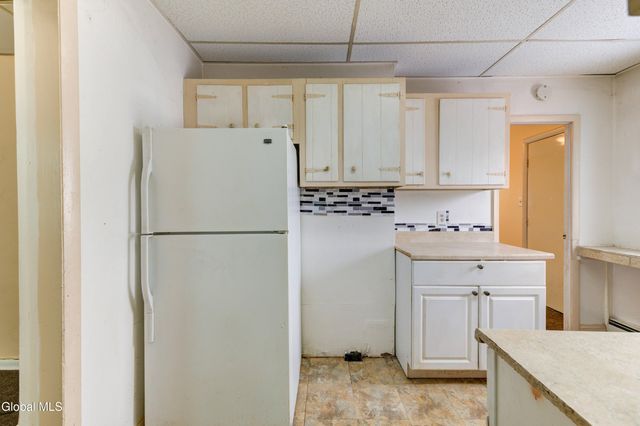 609 McClellan Street, Schenectady, NY 12304