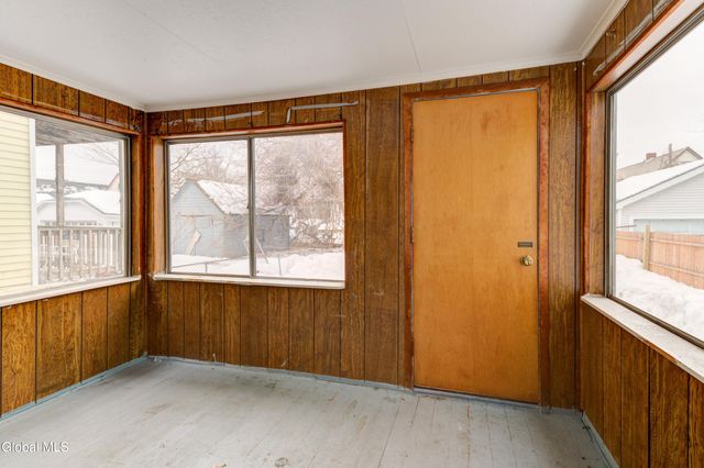 609 McClellan Street, Schenectady, NY 12304