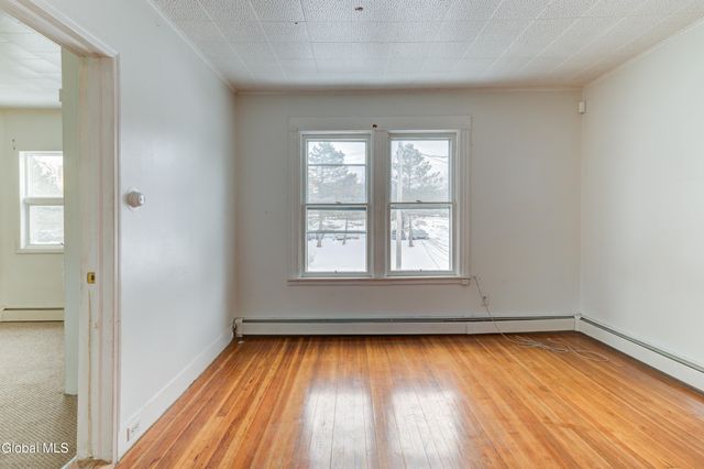 609 McClellan Street, Schenectady, NY 12304