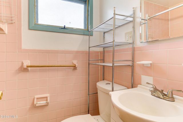 609 McClellan Street, Schenectady, NY 12304