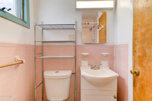 609 McClellan Street, Schenectady, NY 12304