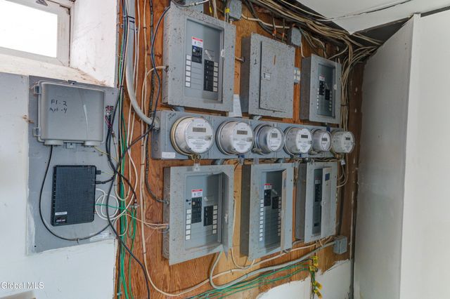 609 McClellan Street, Schenectady, NY 12304