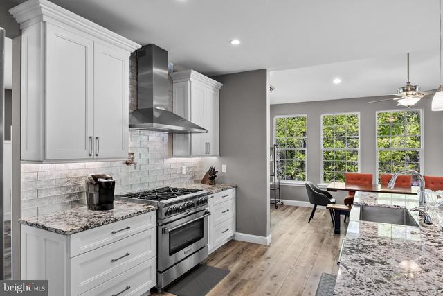 8 MELODIE CT, Hainesport, NJ 08036