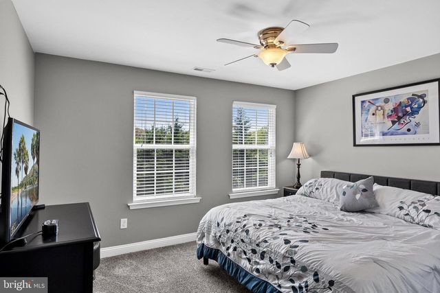 8 MELODIE CT, Hainesport, NJ 08036