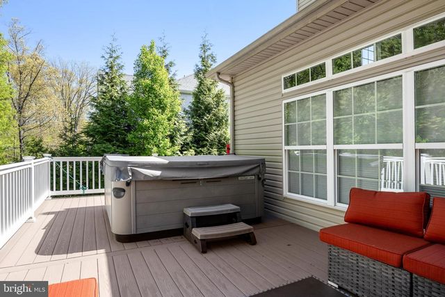 8 MELODIE CT, Hainesport, NJ 08036