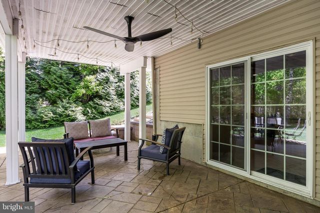 8 MELODIE CT, Hainesport, NJ 08036