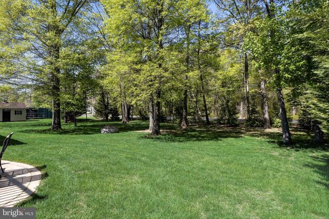 8 MELODIE CT, Hainesport, NJ 08036