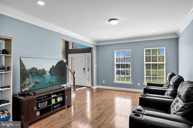 8 MELODIE CT, Hainesport, NJ 08036