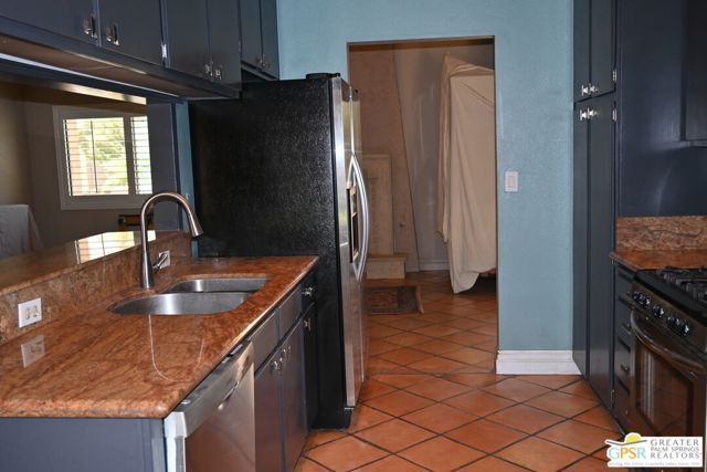 552 N Orchid Tree Lane, Palm Springs, CA 92262