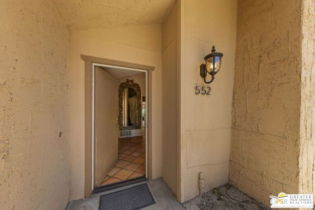 552 N Orchid Tree Lane, Palm Springs, CA 92262
