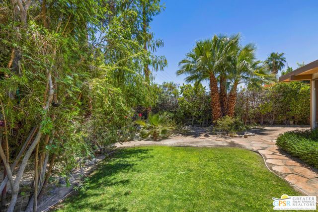 552 N Orchid Tree Lane, Palm Springs, CA 92262