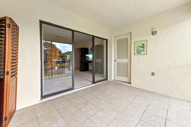 33 Southport Lane D, Boynton Beach, FL 33436