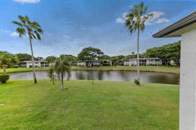 33 Southport Lane D, Boynton Beach, FL 33436