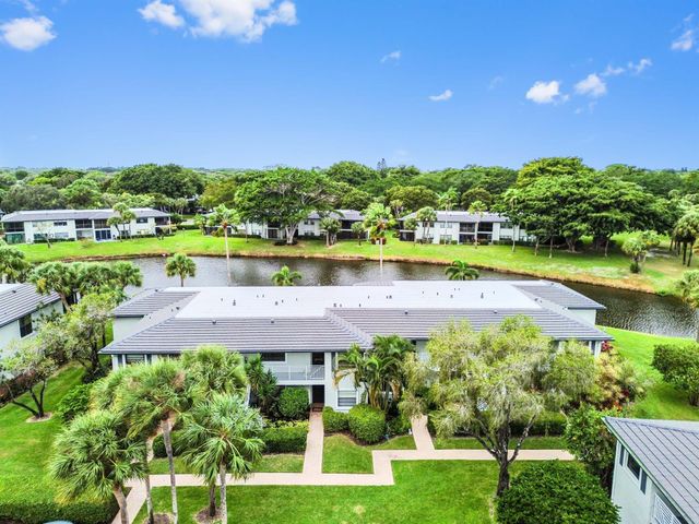 33 Southport Lane D, Boynton Beach, FL 33436