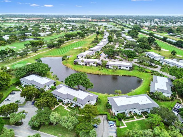 33 Southport Lane D, Boynton Beach, FL 33436