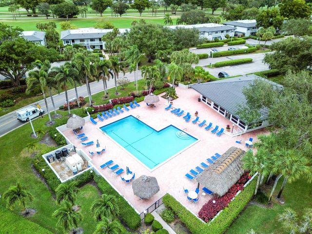 33 Southport Lane D, Boynton Beach, FL 33436