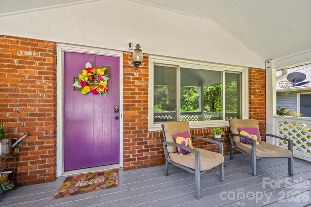 159 New Haw Creek Road, Asheville, NC 28805