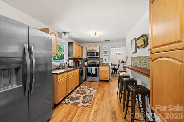 159 New Haw Creek Road, Asheville, NC 28805