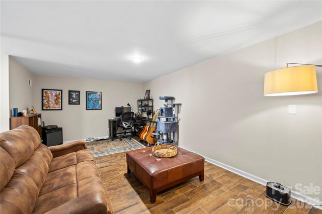 159 New Haw Creek Road, Asheville, NC 28805