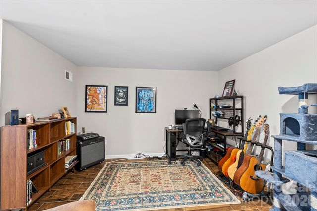 159 New Haw Creek Road, Asheville, NC 28805