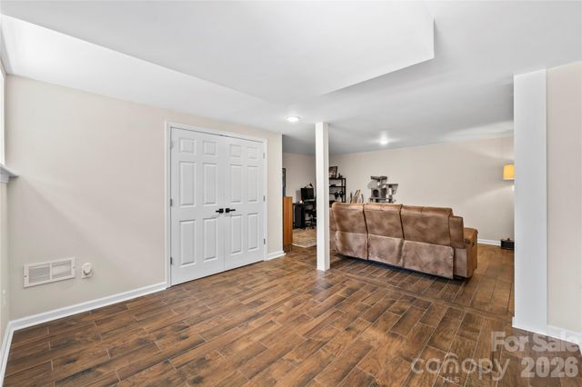 159 New Haw Creek Road, Asheville, NC 28805