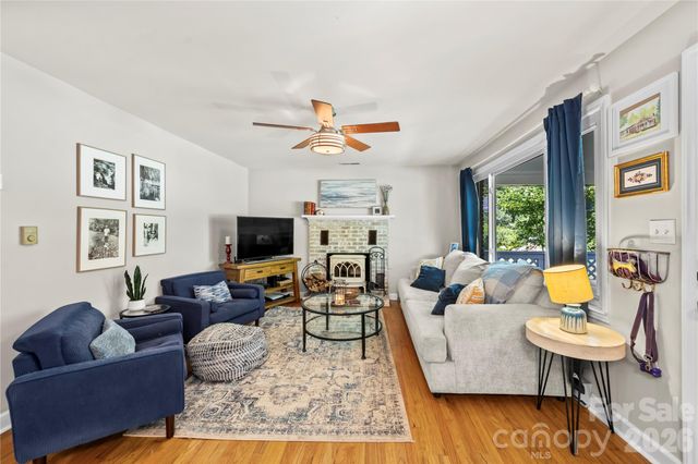 159 New Haw Creek Road, Asheville, NC 28805