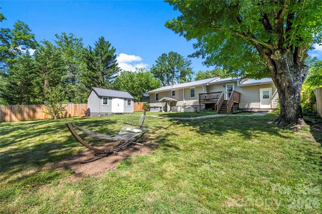 159 New Haw Creek Road, Asheville, NC 28805
