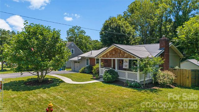 159 New Haw Creek Road, Asheville, NC 28805