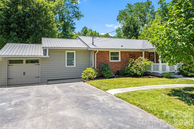 159 New Haw Creek Road, Asheville, NC 28805