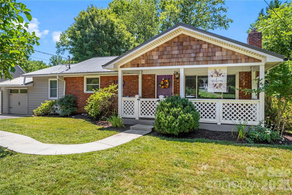 159 New Haw Creek Road, Asheville, NC 28805