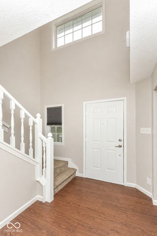 7954 Branch Creek Drive, Indianapolis, IN 46268