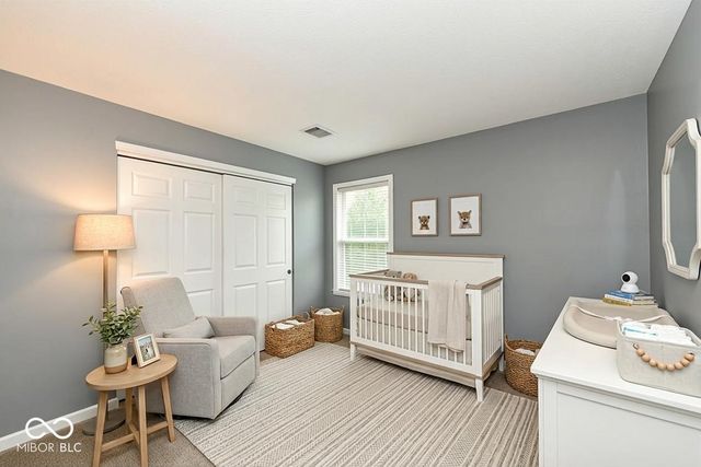 7954 Branch Creek Drive, Indianapolis, IN 46268