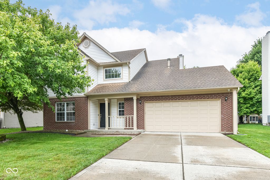 7954 Branch Creek Drive, Indianapolis, IN 46268