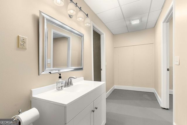 3150 Edgewater Drive, Gainesville, GA 30501