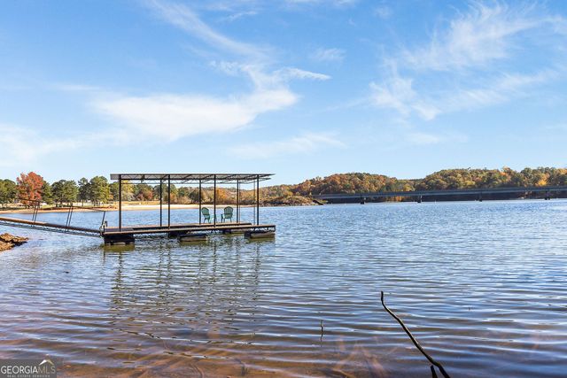 3150 Edgewater Drive, Gainesville, GA 30501