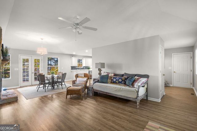 3150 Edgewater Drive, Gainesville, GA 30501