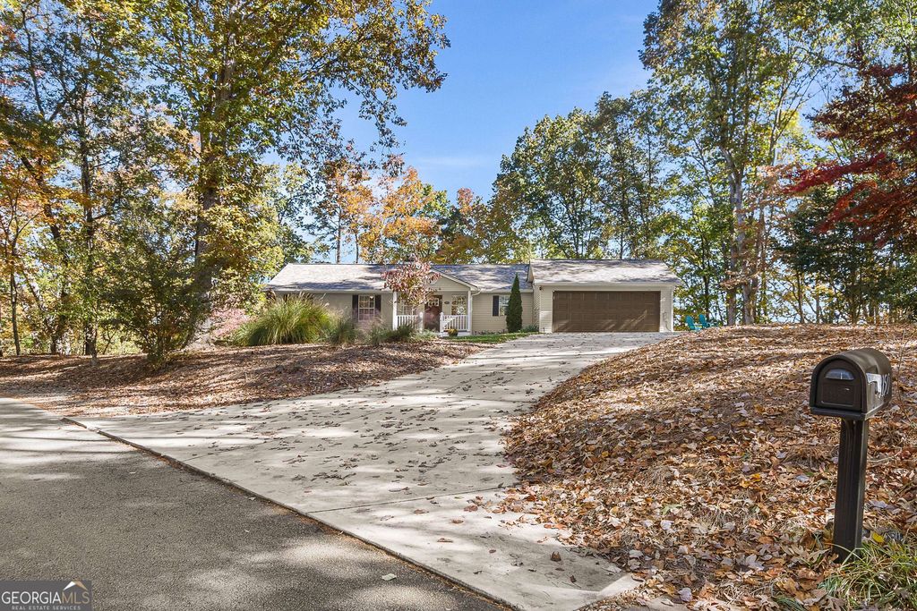 3150 Edgewater Drive, Gainesville, GA 30501