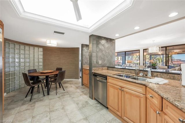 4751 Gulf Shore BLVD N 507, Naples, FL 34103