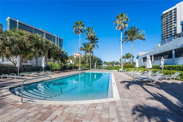 4751 Gulf Shore BLVD N 507, Naples, FL 34103