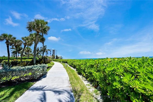 4751 Gulf Shore BLVD N 507, Naples, FL 34103