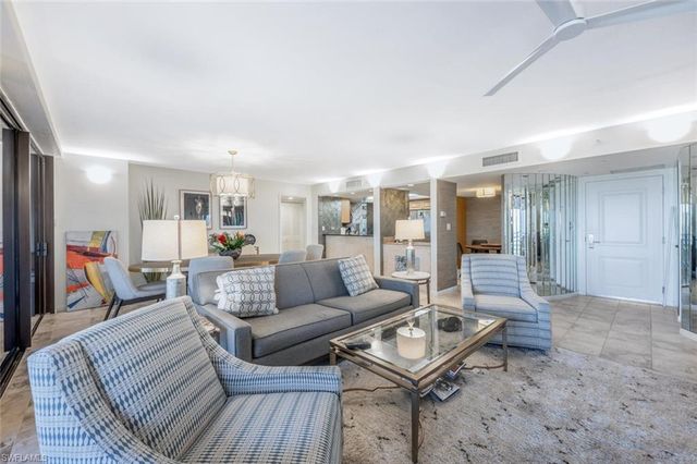 4751 Gulf Shore BLVD N 507, Naples, FL 34103