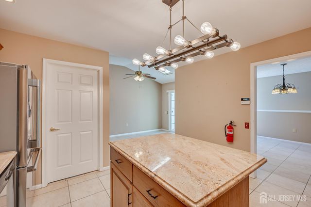 280 Mockingbird Drive, Monroe, NJ 08831