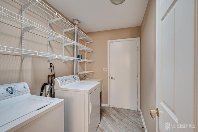 280 Mockingbird Drive, Monroe, NJ 08831